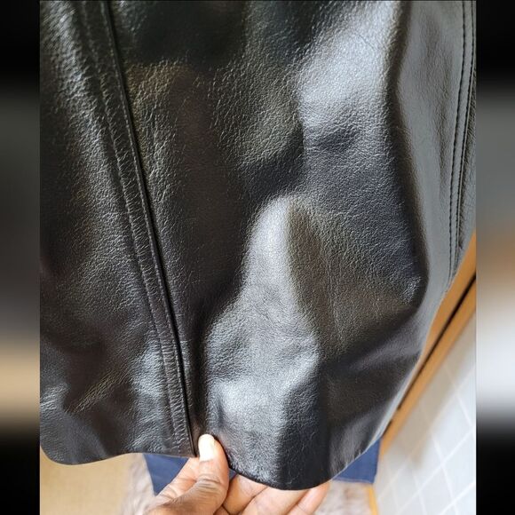 Willsons Leather  - Picture 11 of 16